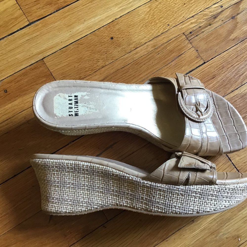 NWOB STUART WEITZMAN TAN ESPADRILLE SANDALS. 10 M